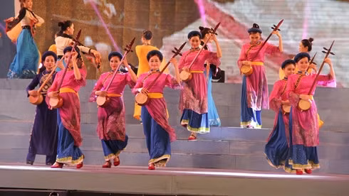 开幕式上的表演节目之一。（图片来源：VOV）