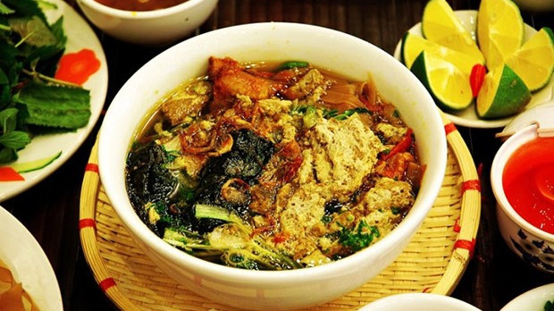 附图：海防蟹汤粉。
