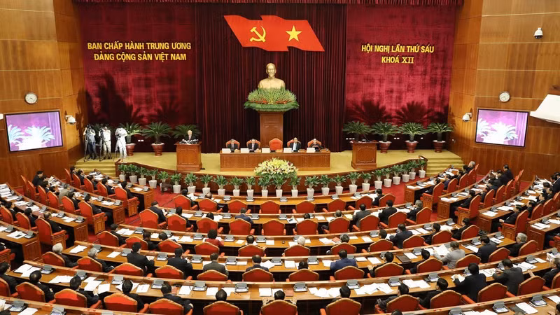 越共第十二届六中全会关于继续推进政治体制革新的决议