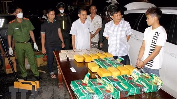 越南海警加大海上禁毒力度。