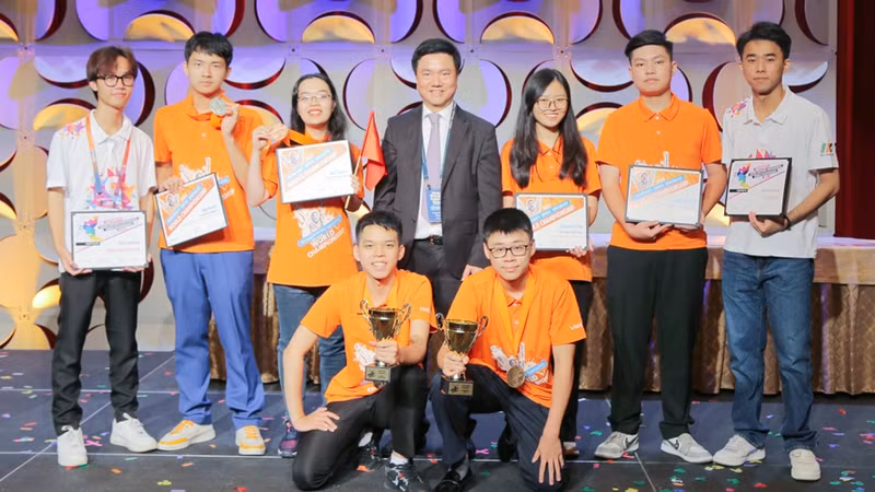 越南在微软办公专家世界锦标赛上获得奖牌最多。（图片来源：《新河内报》）