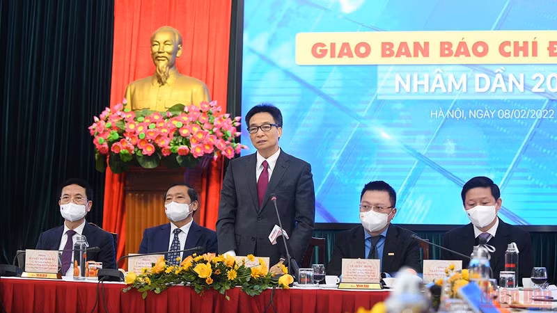 武德儋副总理发表讲话。