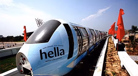 高架单轨列车。（图片来源：信息报）