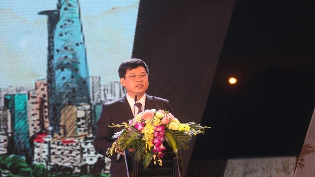 河内市人民委员会副主席吴文贵在开幕仪式上发表讲话。