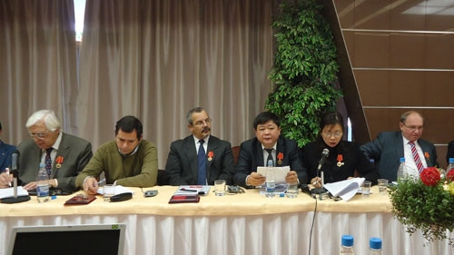 越南共产党代表团出席会议。 (Photo: 图片来源：VOV)