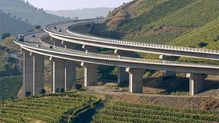 广宁省云顿-芒街高速公路效果图。（图片来源：广宁报）