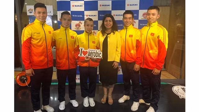 越南健美操运动员。