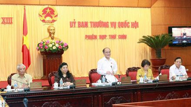 越南第十三届国会常务委员会第九次会议在河内落下帷幕。 (Photo: 图：越南人民报网)