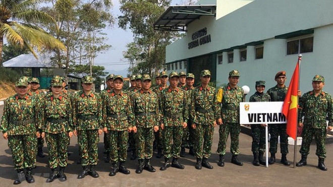 越南参加第29届东盟军用枪械射击比赛。