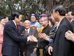 （附图）