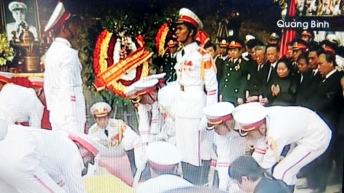 武元甲大将已回到大地母亲的怀抱中。