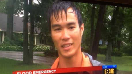 越裔美国人大卫凤。