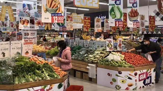 越南河内市多措并举做好春节期间商品保供稳价工作