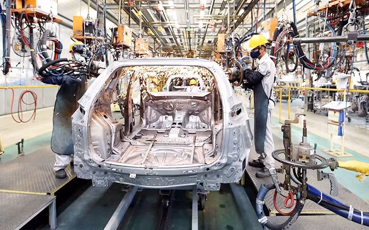 长海汽车股份公司位于广南省成山县朱莱开放经济区的汽车组装车间。