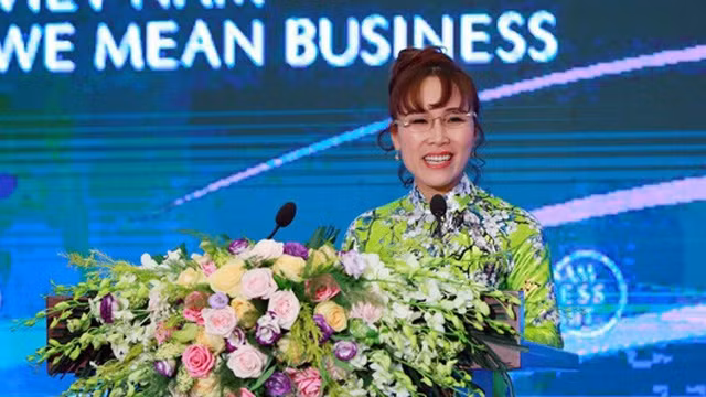 阮氏芳草女士。