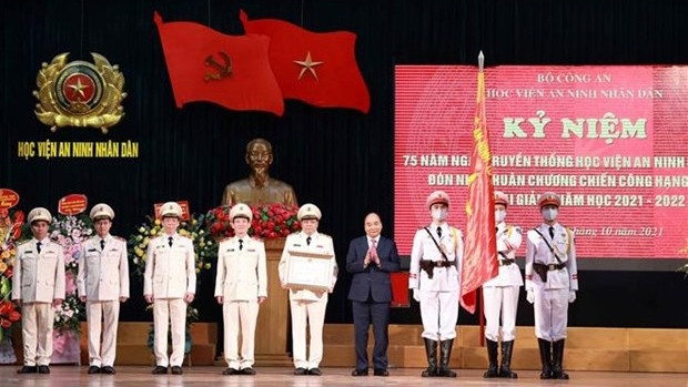 越南国家主席阮春福出席仪式。（图片来源：越通社）