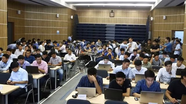 参加演习的队伍。（图片来源：越通社）