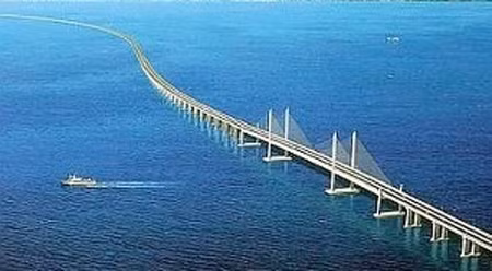 阿卜杜勒•哈利姆•穆阿扎姆•沙阿大桥。（图片来源：越通社）