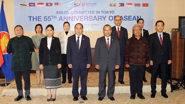 与会代表合影。