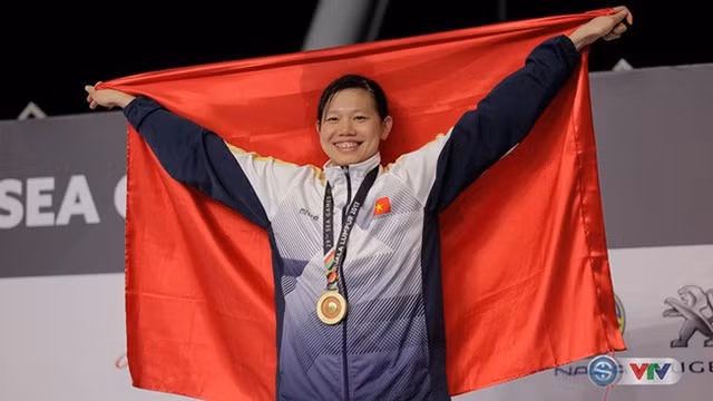 越南游泳运动员阮氏映圆被评选为“2017年全国最佳体育运动员”。