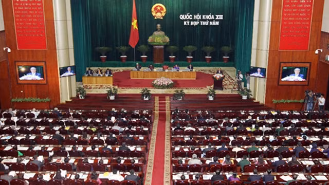 越南第十三届国会第五次会议拉开序幕。