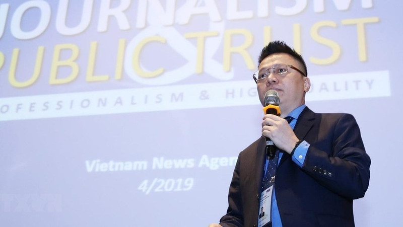越通社副社长黎国明在会议上发表讲话。（图片来源：越通社）