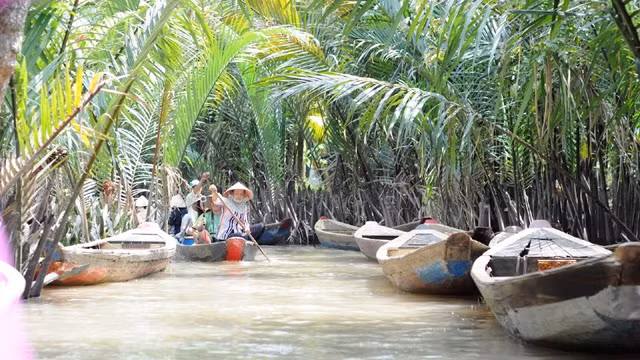 槟椥省水上旅游服务。