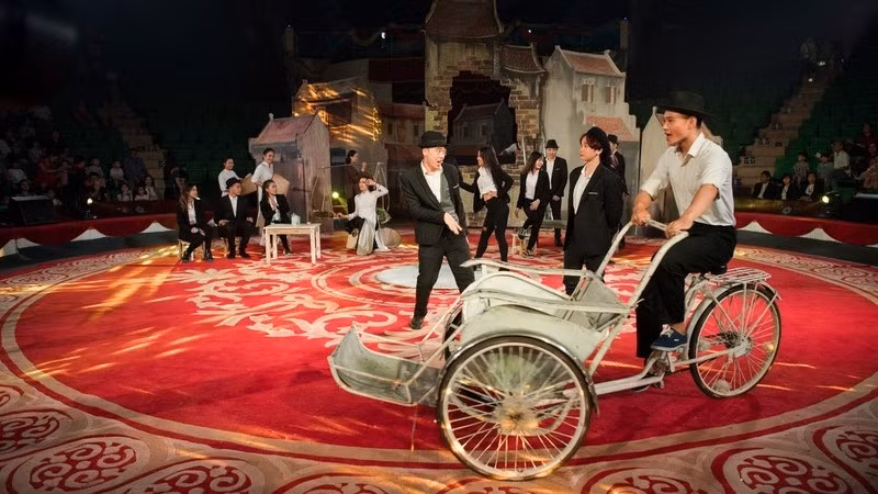 2019年国际杂技联欢会热闹开场。