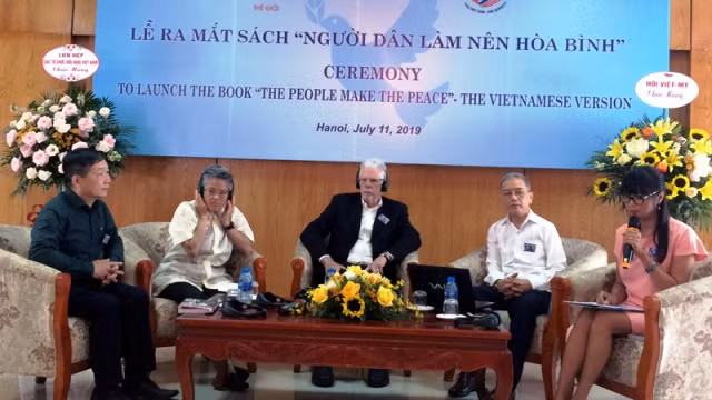 新书面世仪式。