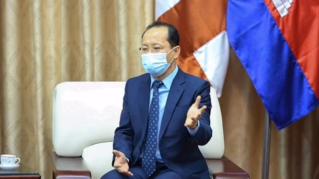 柬埔寨驻越南大使查伊•纳芙斯。