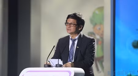 越南电视台台长陈平明发表讲话。（图片来源：VTV）