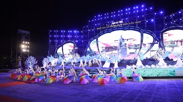 “河静—大海的呼声”艺术活动。