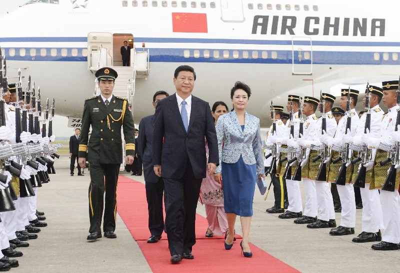 10月3日，中国国家主席习近平抵达吉隆坡，开始对马来西亚进行国事访问。 (Photo: 图片来源：新华网)