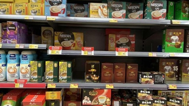 中国香港商店货架上的越南商品越来越多。（图片来源：越通社）