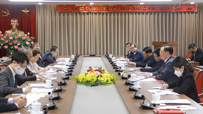 会见场景。（图片来源：新河内报）
