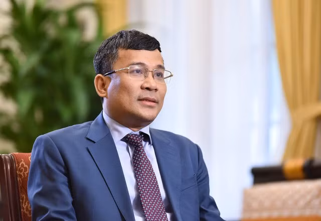 越南外交部副部长、经济外交指导委员会主任阮明宇。