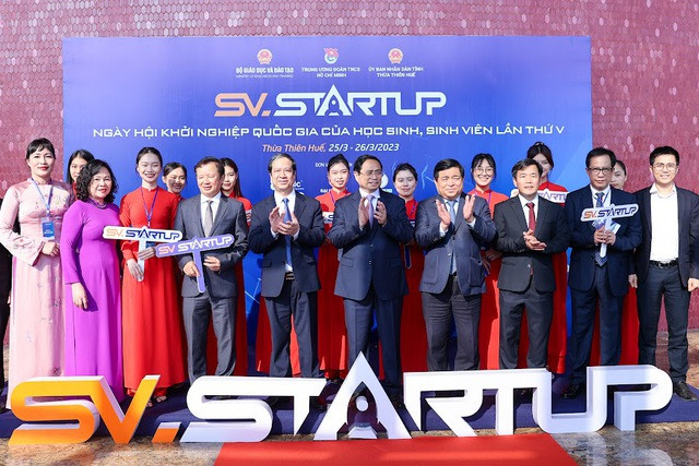 范明正总理出席2023年第五届国家学生、大学生创业节开幕式。