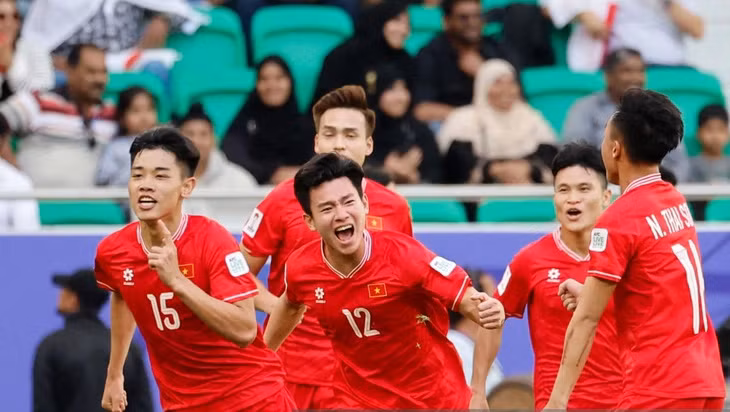 越南队提出精彩的上半场。