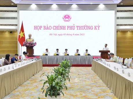 2023年7月政府例行新闻发布会场景。