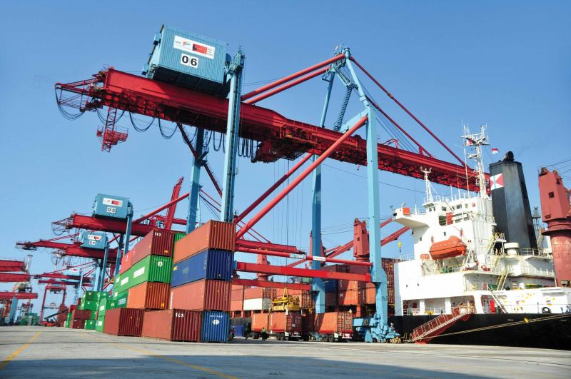 印尼雅加达的丹戎不碌港(Tanjung Priok)。（图片来源：toplist.vn）