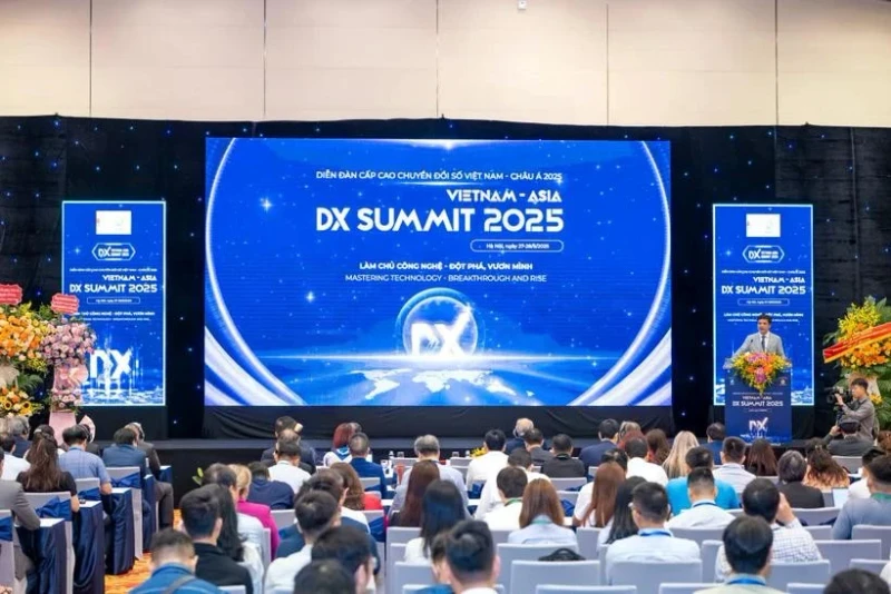 “2025年越南—亚洲数字化转型高级别论坛”场景。