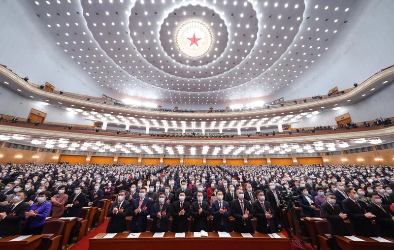 中国全国政协十四届一次会议。（图源：新华社）