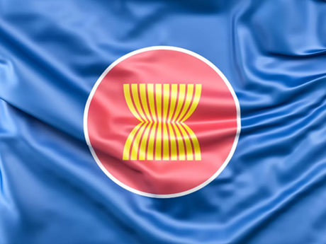 附图。