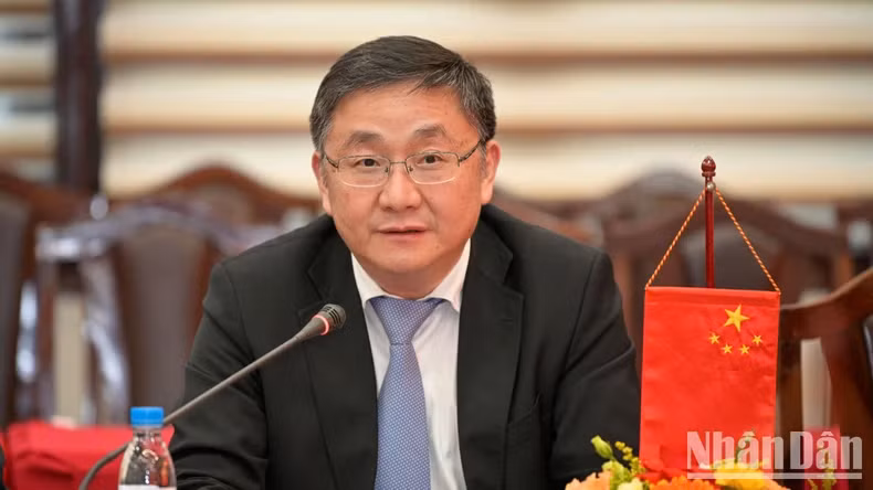 新华社副总编辑任卫东。（世代 摄）