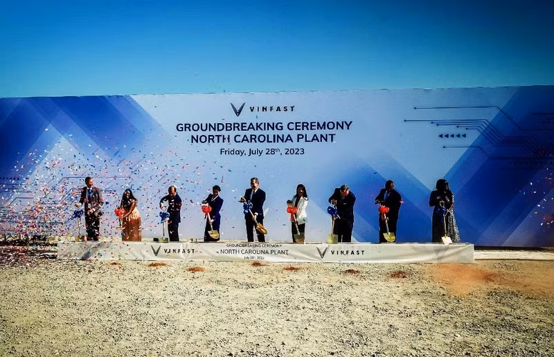 美国北卡罗来纳州电动汽车工厂项目启动仪式。