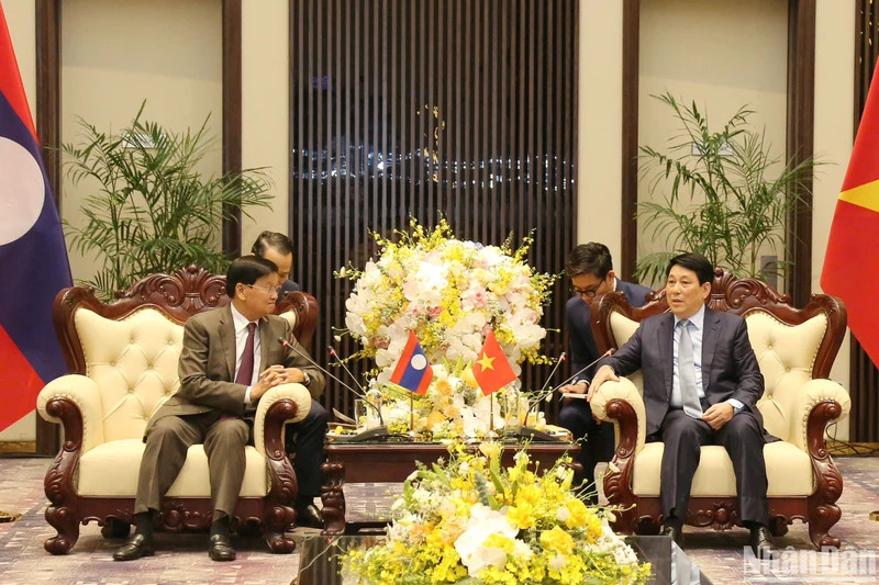 会见场景。