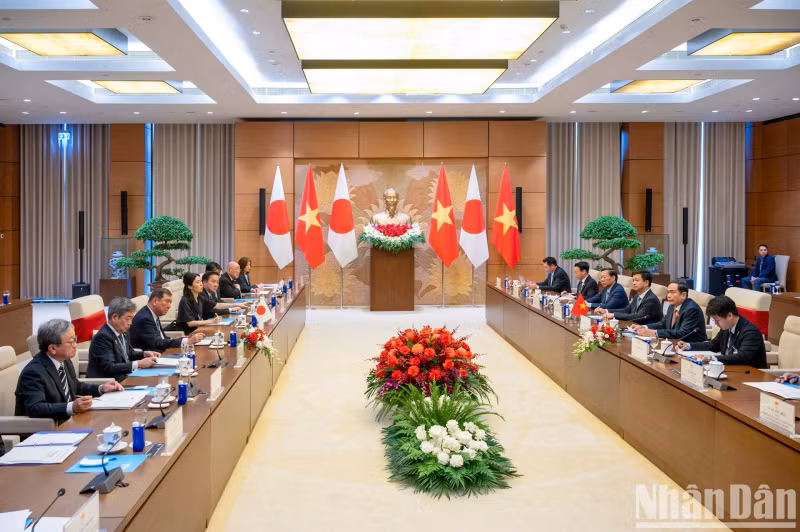 会见场景。