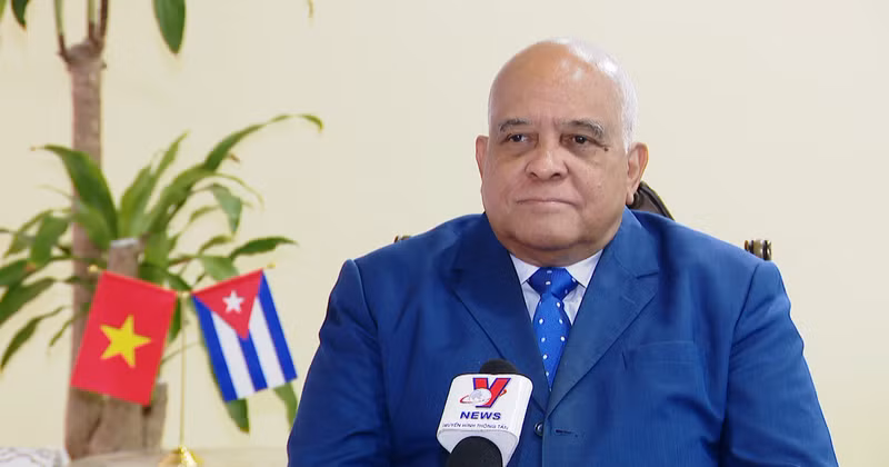 古巴驻越南大使奥兰多·尼古拉斯·埃尔南德斯·吉兰。