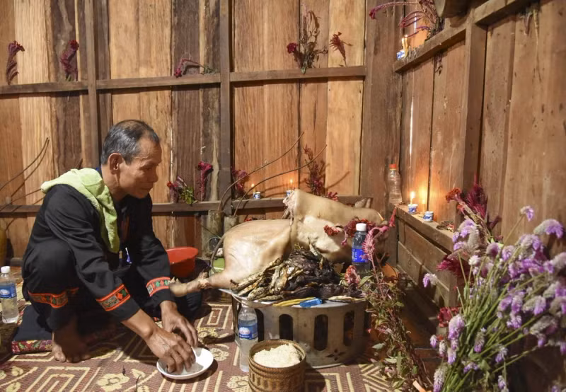 祈求新年庄稼丰收,生活温饱。 祈求新年庄稼丰收,生活温饱。