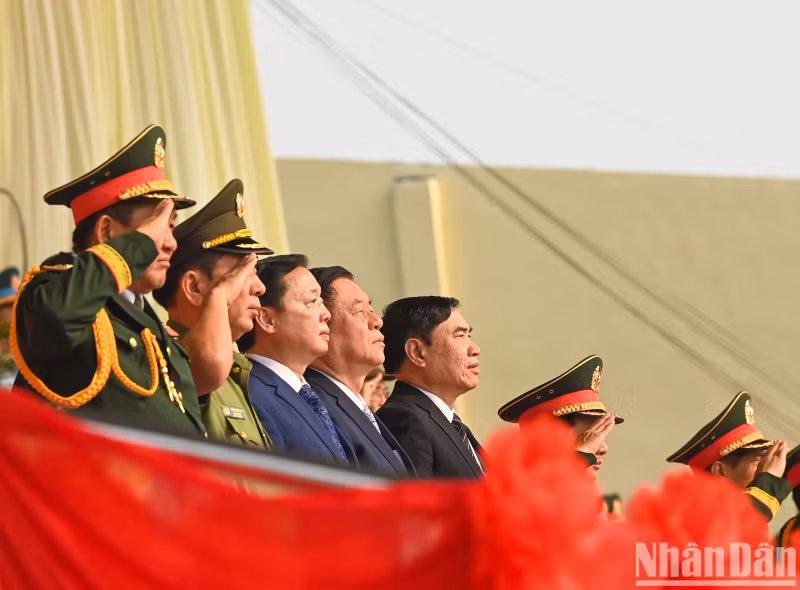 党和国家领导人出席总彩排。